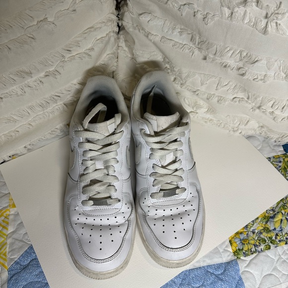 Women’s Nike Air Force 1’s - Picture 5 of 5